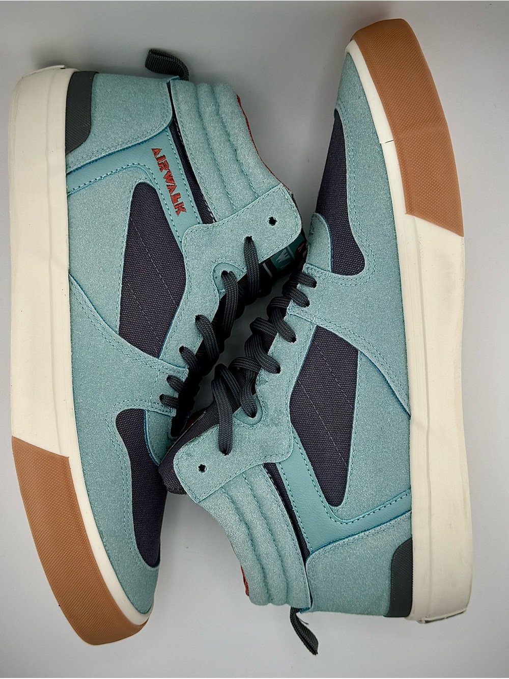 Airwalk Grind 2.0 Teal and Black High-Top Sneakers with Gum Sole